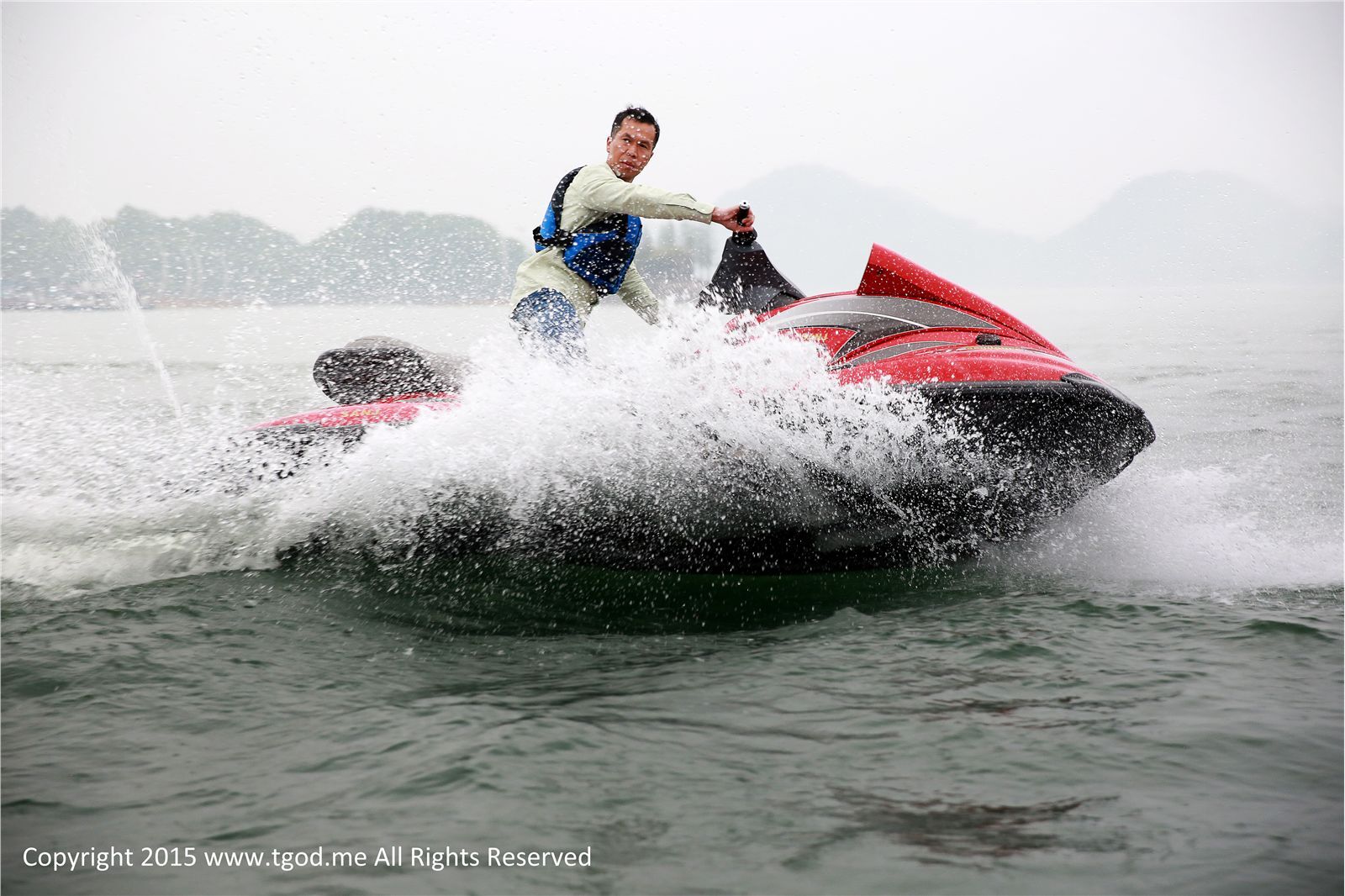 [TGOD推女神]2015.05.08 女神驾到 九江庐山西海 万慧婧 龚紫瑄